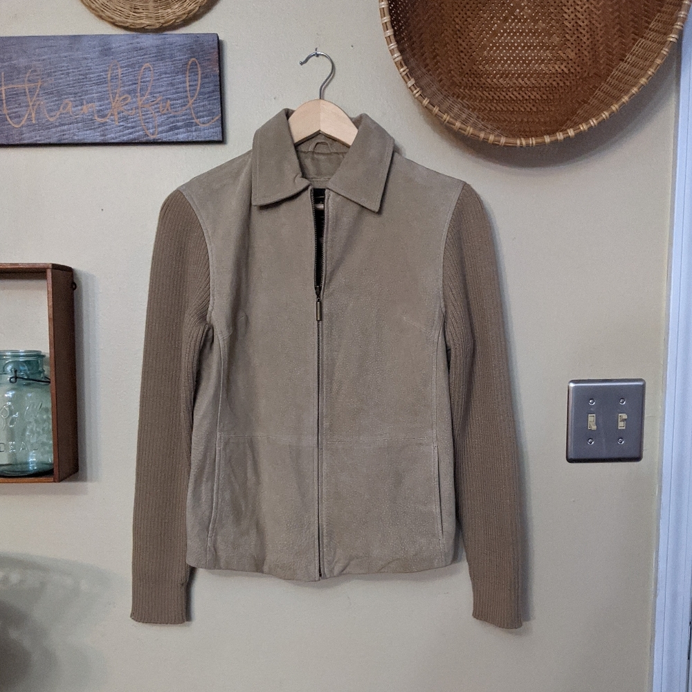 Beautiful vintage jacket!